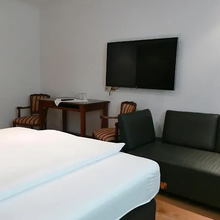 Hotel Lo Smeraldo Hebertshausen